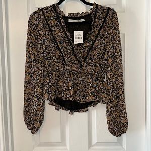 NWT Astr Floral Long Sleeve Top
